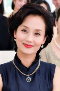 Ли Ин (Li Ying)