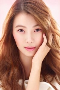 Юн Сои (Yoon So Yi)
