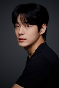 Ю Джонху (Yoo Jung Hoo)